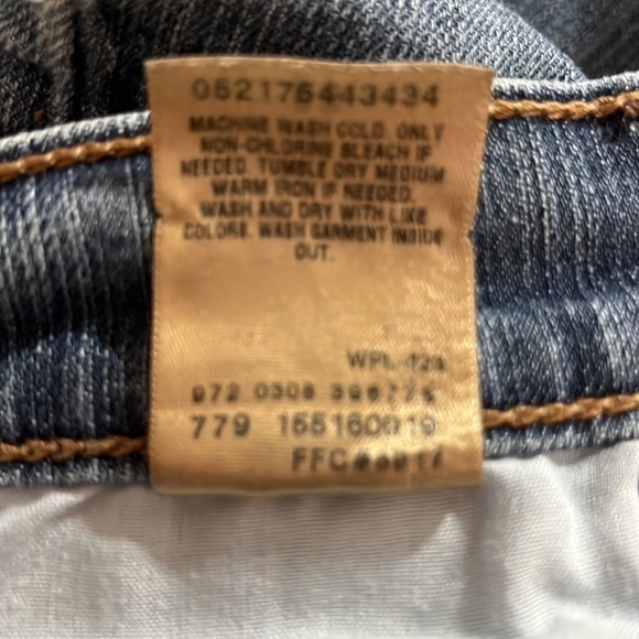 Levi 515 boot cut jean size 6s - Picture 6 of 10